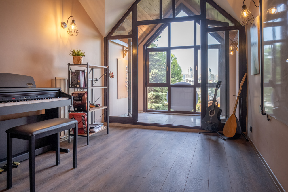 Spor yapmak istiyorum, çocuğumu bırakacak yerim yok. Yanımda getirmemde sakınca var mı?